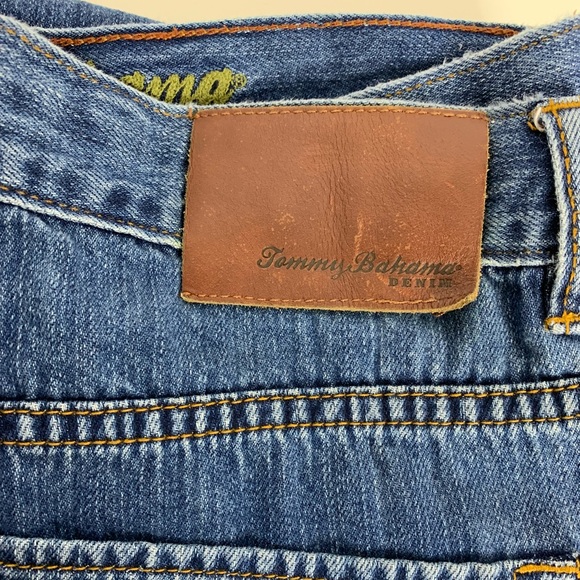Tommy Bahama Other - TOMMY BAHAMA JEANS Men’s 33x32